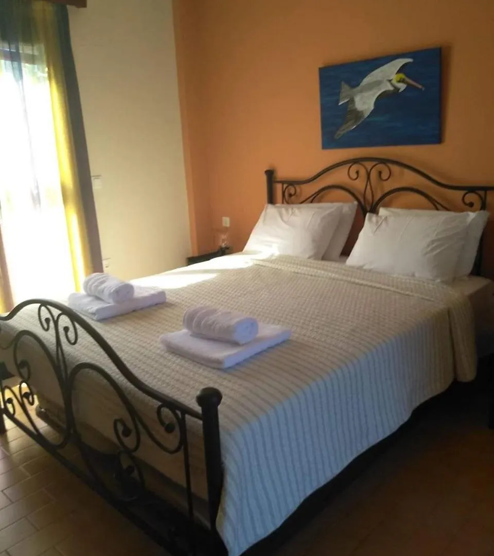 Dionisis Apartments Kounopetra